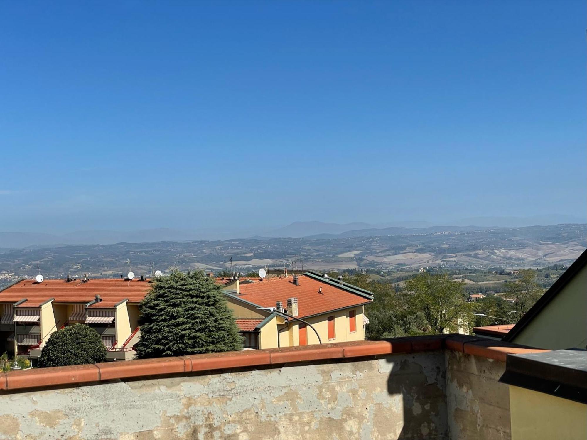 Da Silvia Hotel Gambassi Terme Exterior photo